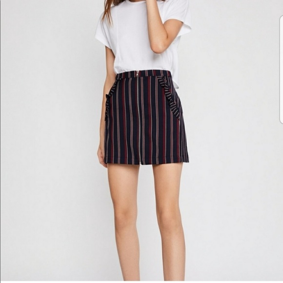 NWT BCBGeneration Striped Ruffle Pocket Mini Skirt Size 10 - Picture 3 of 10